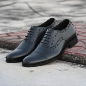 Black Semi Brogue