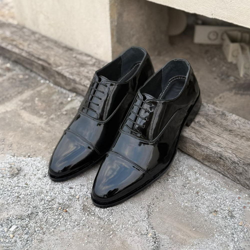 Fairfield – Made to Order Black Patent Oxford